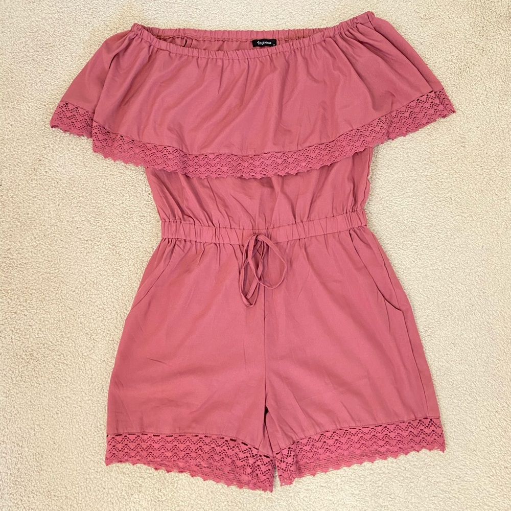 Off The Shoulder Romper With Lace Design and Pockets